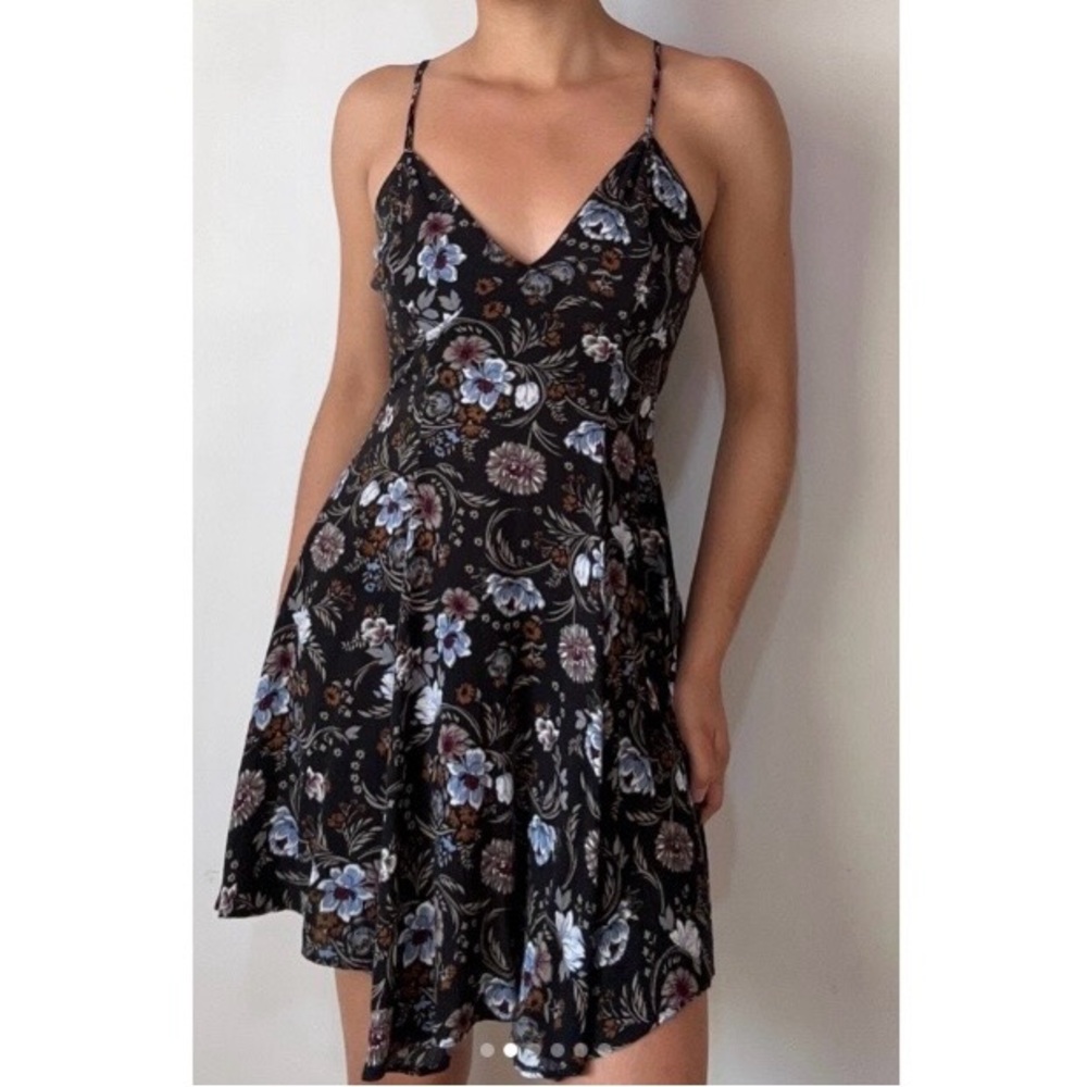 AEO 🦅 Fit & Flare Floral Mini Dress